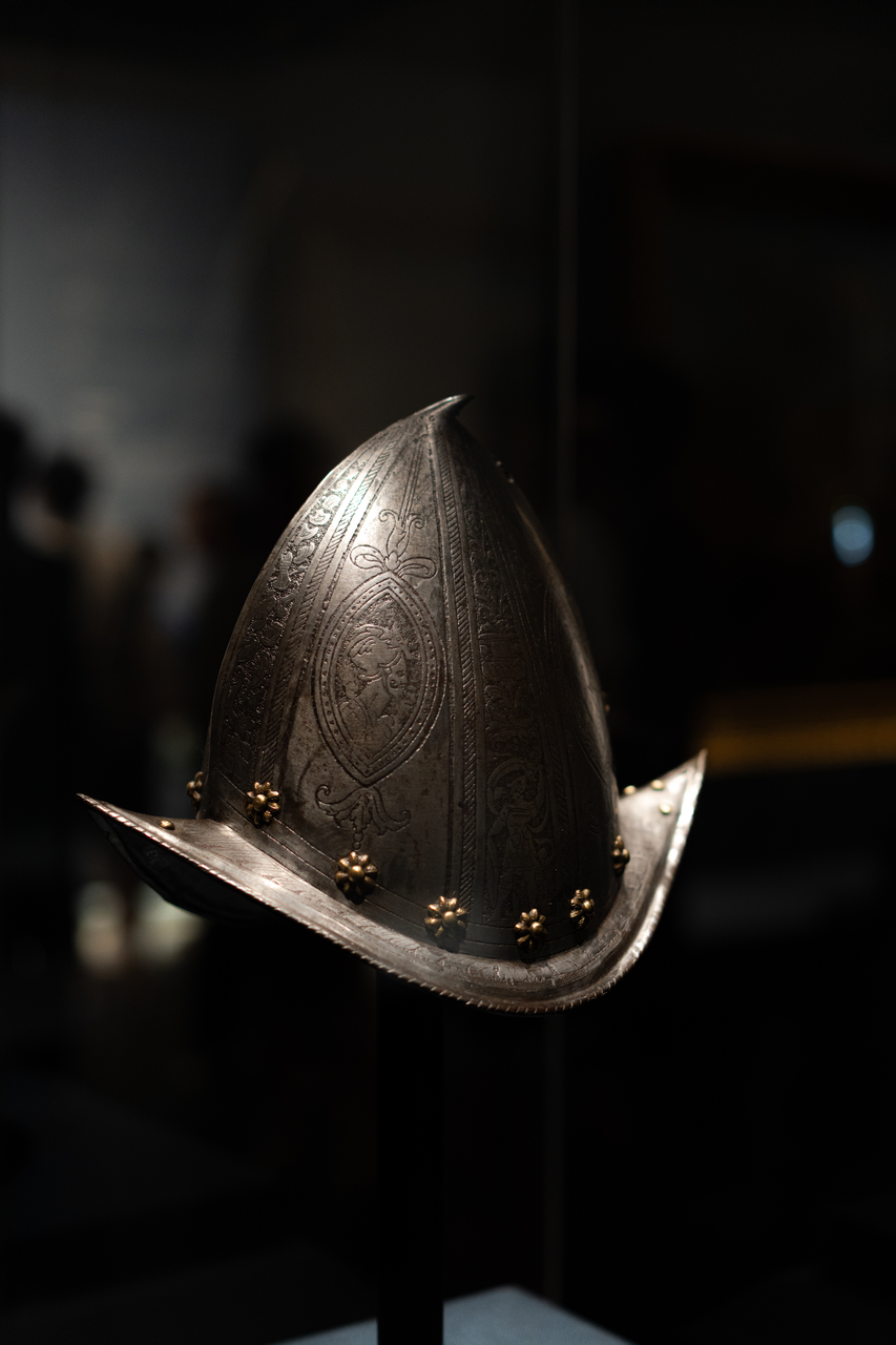 Engraved helmet